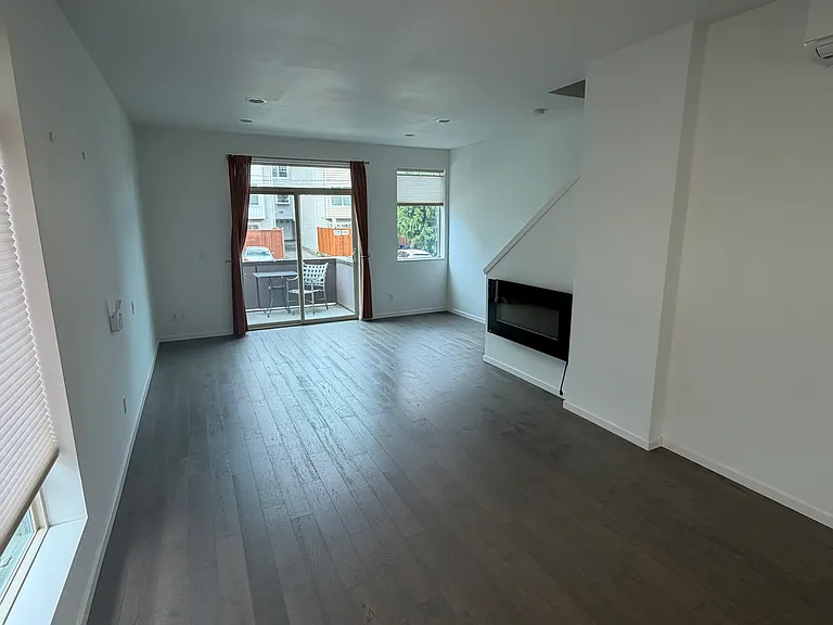 2307 N 113th Pl — Photo 14