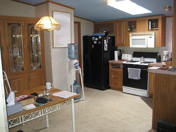 4th image of 3808 E Mission Ln