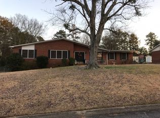 1897 Springwood Dr, Macon, GA 31211