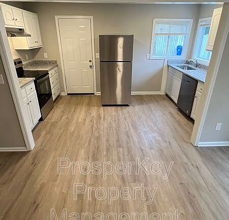5th image of 947 Belvedere Dr #947
