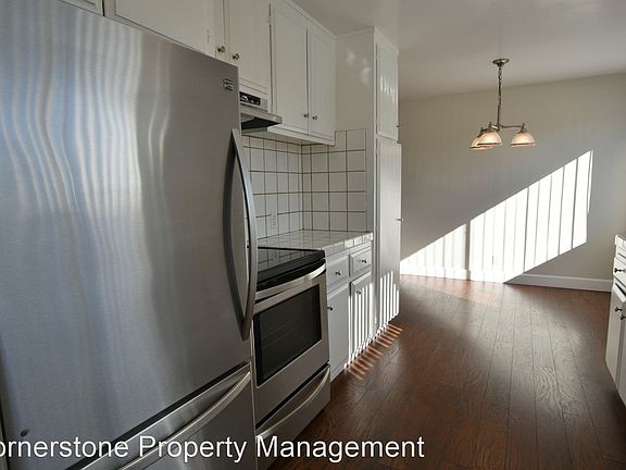 2nd image of 160 W Hamilton Ave #6