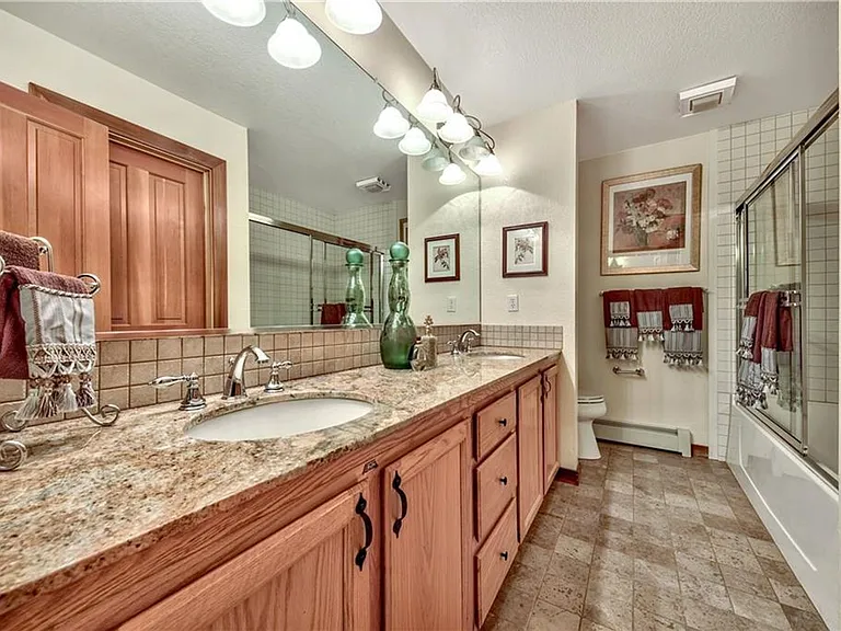 929 Northwood Blvd #8 — Photo 14