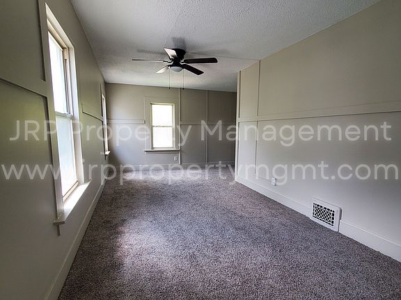 2nd image of 119 N Pleasant St #119.5