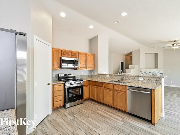 5th image of 5312 N Regena Rose St