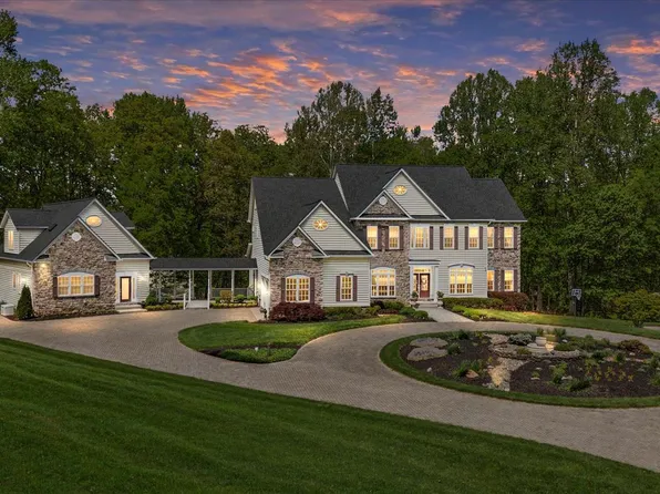 3740 Larkview Ct, Dunkirk, MD 20754