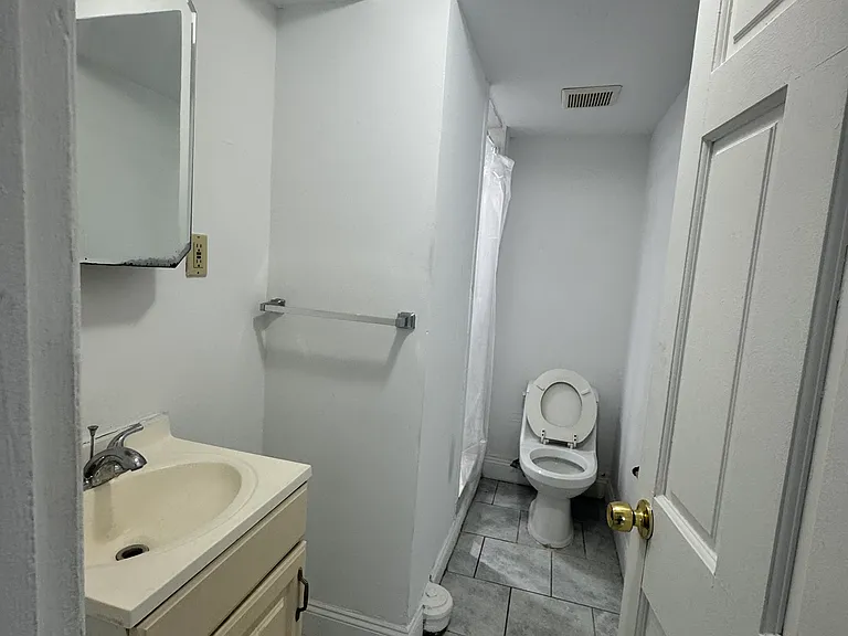 401 Broadway #5 — Photo 9