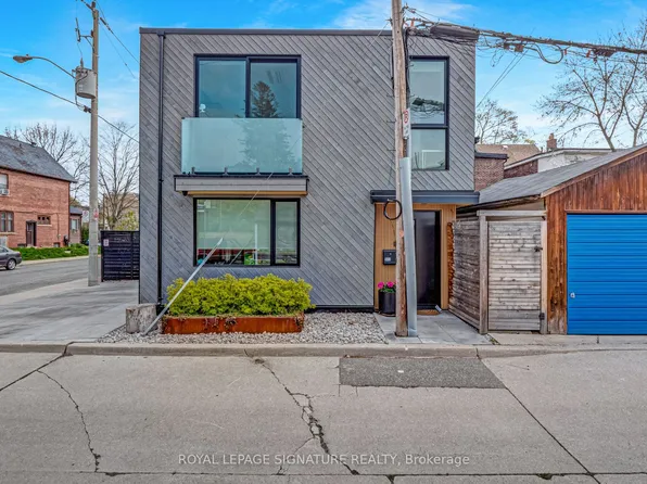 54 Dewhurst Blvd, Toronto, ON M4J 3H9