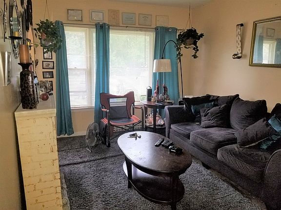 2nd image of 1117 W 123rd St