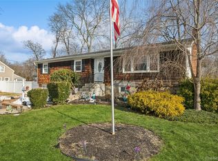 49 Admiral Street, Port Jefferson Station, NY 11776