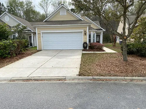 823 Mystic Point Dr Photo 1