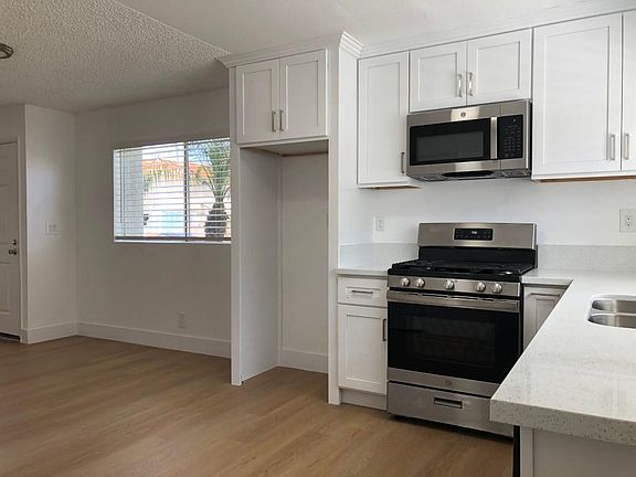 3rd image of 1640 W 219th St APT 1