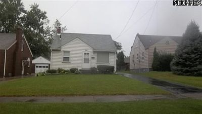 1st image of 811 Detroit Ave