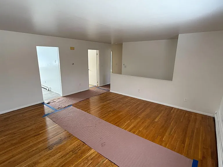 35 Rome Ave — Photo 2