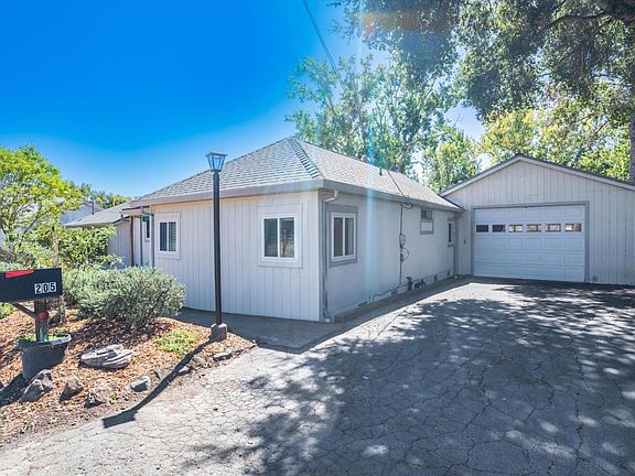 3rd image of 205 Hatchery Road