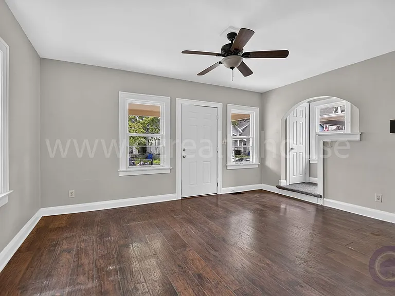 2034 Berkshire Pl — Photo 5