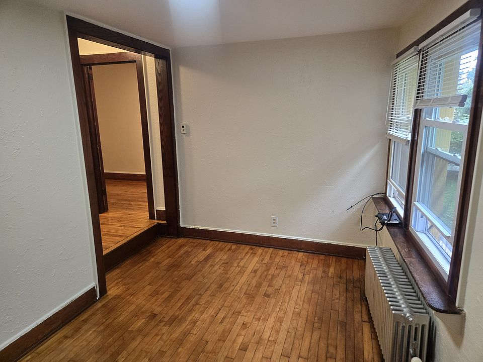 1st image of 10 Suncrest Ct APT 3