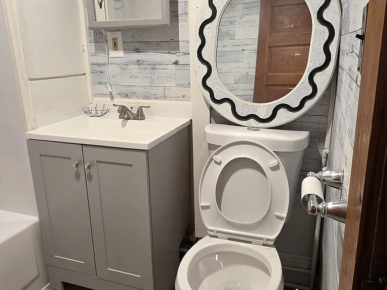 670 McKinstry Ave #3 — Photo 12