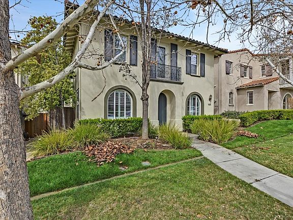 3rd image of 4159 Voltaire St