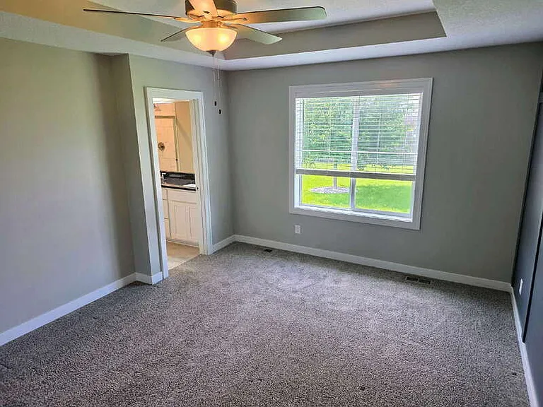 701 Bradford Dr — Photo 13