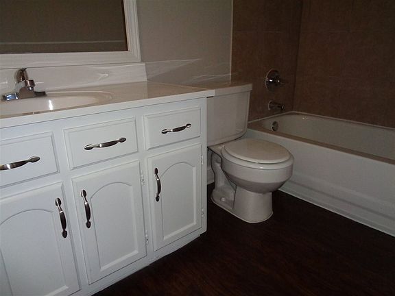 2nd image of 4588 Sunnyslope Dr