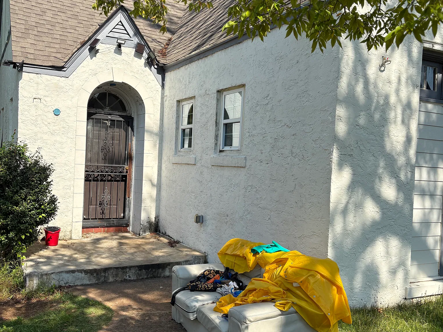 4 bed, 2.5 bath, 2173 sqft, $1,800 — Photo 2