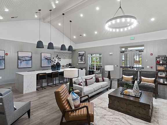Tapestry Northridge Leasing Office