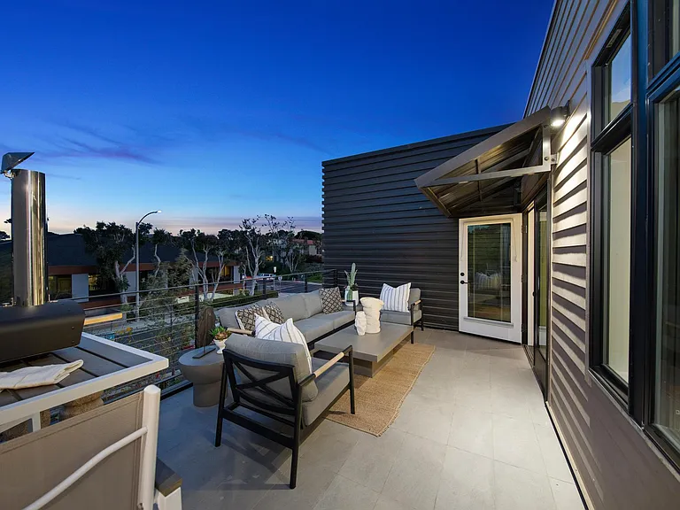 Sandbox Solana Beach — Photo 8