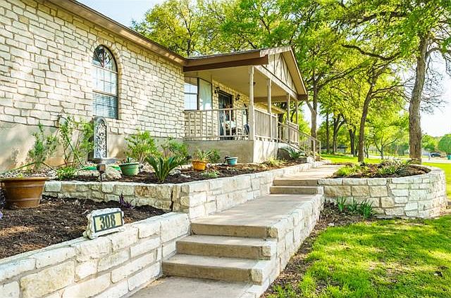 1st image of 308 Canyon Wren Dr