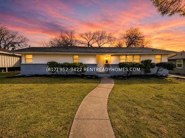1429 Bellaire Dr