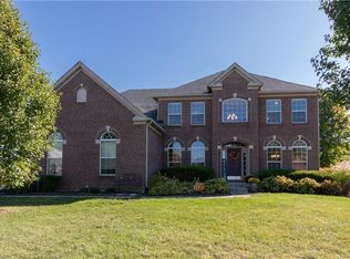 1567 Redsunset Dr, Brownsburg, IN 46112