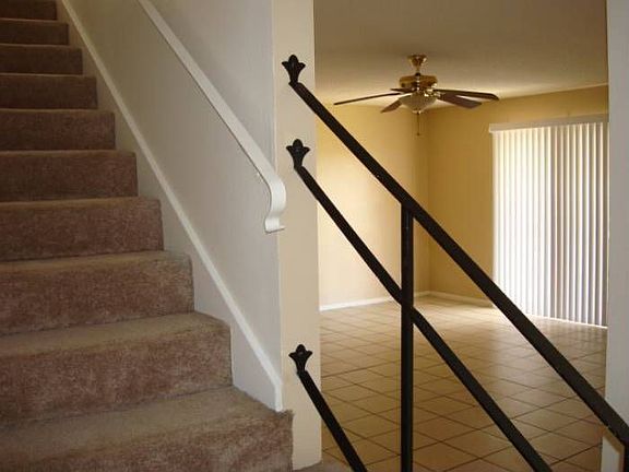 Stairs to Bonus room