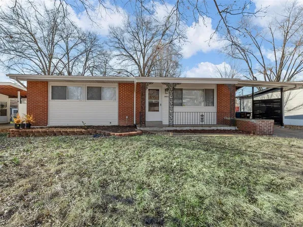 10231 Tanner Dr, Saint Louis, MO 63136