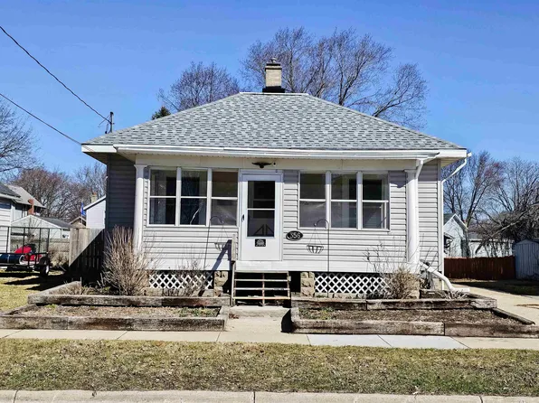 356 Rockport Rd, Janesville, WI 53548