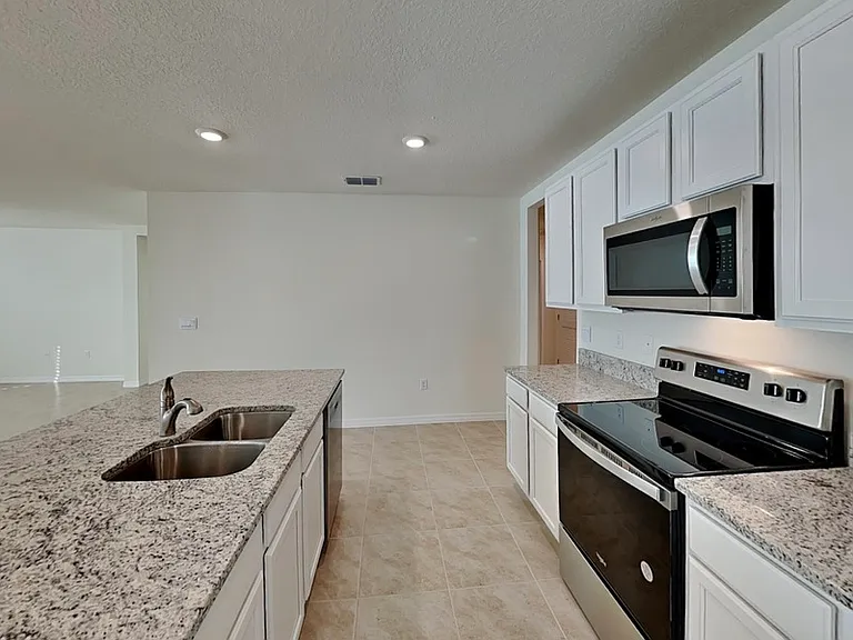 1004 Brooklet Dr — Photo 5