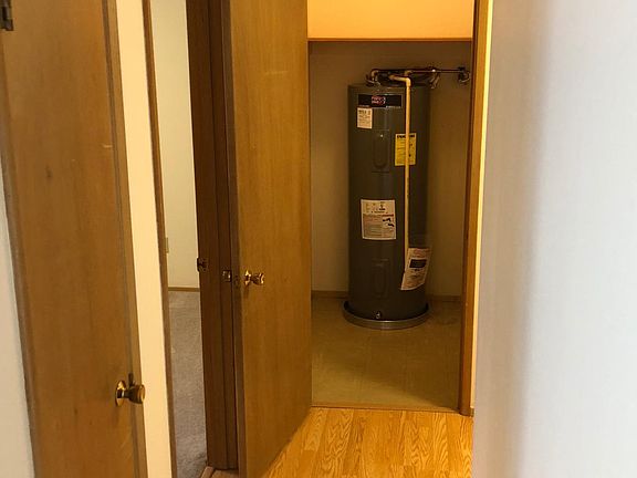 2nd image of 2229 42nd Ave SW APT 206