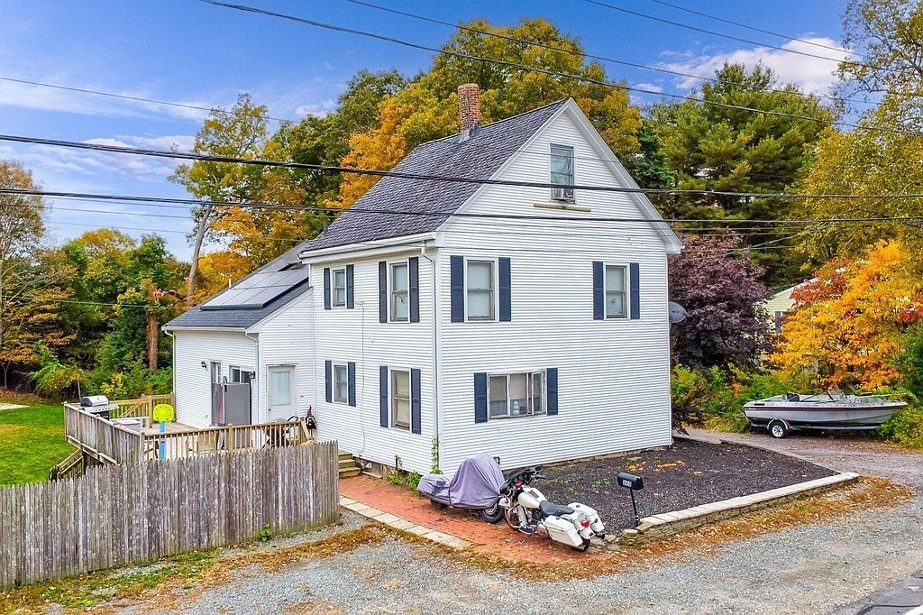 223 Liberty St, Randolph, MA 02368 MLS 73174734 Zillow