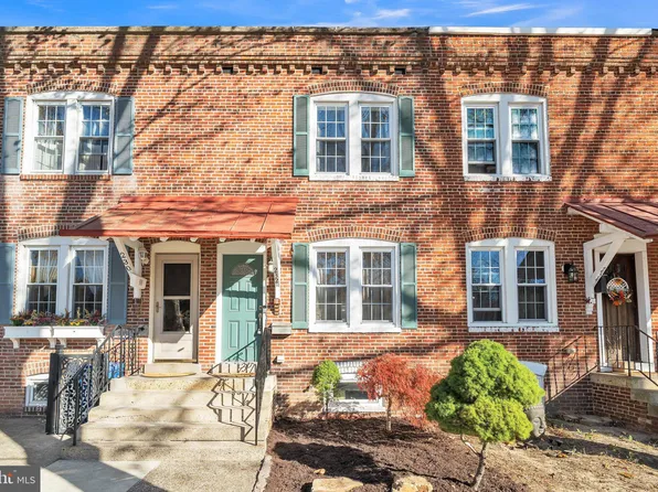 232 6th Ave, Roebling, NJ 08554