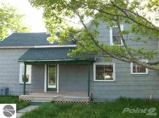 130 S Johnson St, Merrill, MI 48637