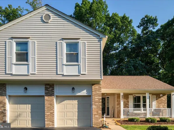 7577 Woodstown Dr, Springfield, VA 22153