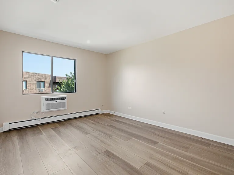 3511 N Central Rd #302 — Photo 13