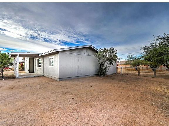 2nd image of 216 S Saguaro Dr