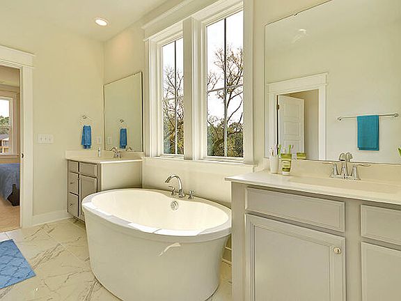 3rd image of 1036 Arrowood Way