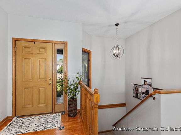 4th image of 4319 Del Mar Dr SW