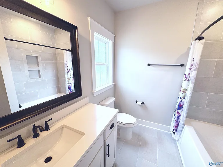 215 Saint Louis St — Photo 34