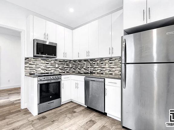 2nd image of 2108 2nd Ave #1F