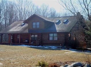 11135 Rose Rd, Emmett, MI 48022