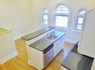 1922 Spruce St APT 3F, Philadelphia, PA 19103