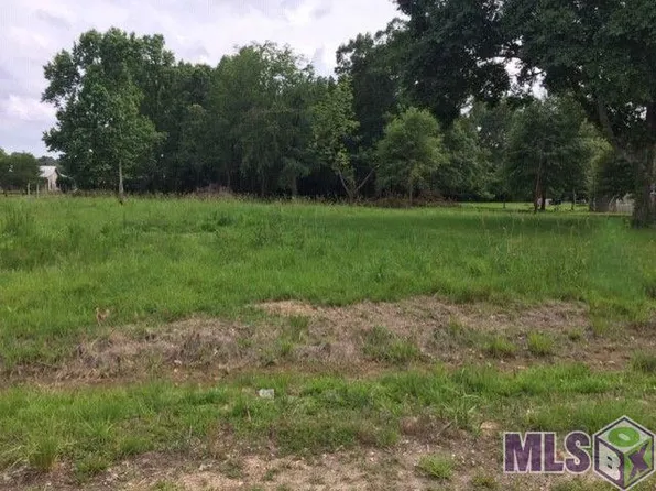 1301 Colonial Dr, Jackson, LA 70748