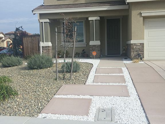 2nd image of 3066 Duke Cir