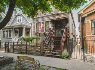 3450 N Claremont Ave, Chicago, IL 60618